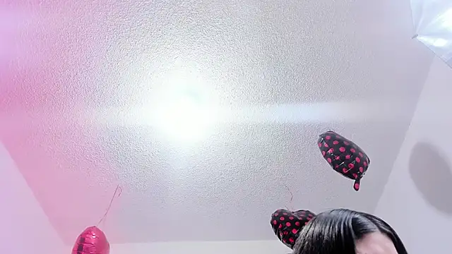 Hanna wish online show from December 2025 01:20:02 PM