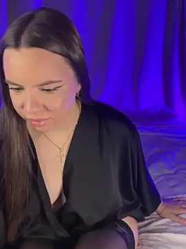 Chloe loo online show from October 2025 07:09:02 PM