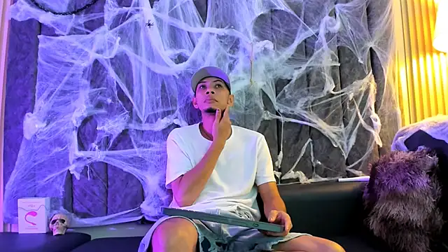 DustinandJordan online show from October 2025 05:05:02 AM