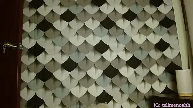 Hairyparadise online show from January 2026 12:05:01 AM