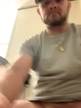 Snapshot of Allinside666 chatting on November 2025 04:15:02 AM Allinside666 online show from November 2025 04:15:02 AM