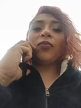 Snapshot of Mariana-94 chatting on June 2026 01:12:01 PM Mariana-94 online show from June 2026 01:12:01 PM