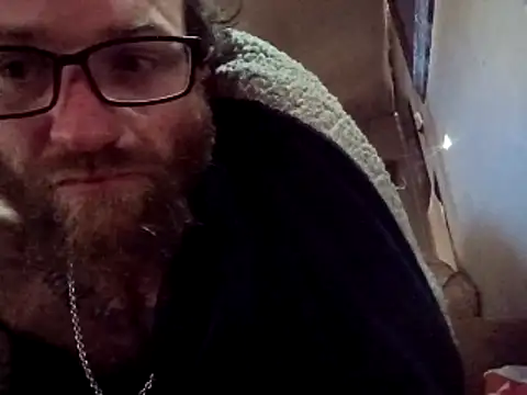 Snapshot of bearded_cross chatting on February 2026 03:42:01 PM bearded cross online show from February 2026 03:42:01 PM