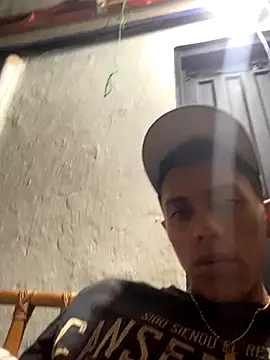 MielAndLeo online show from October 2025 01:33:02 AM