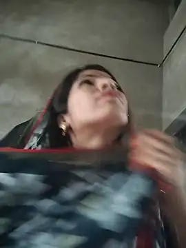 Snapshot of Riya_jaan12 chatting on June 2026 04:03:02 AM Riya jaan12 online show from June 2026 04:03:02 AM