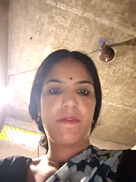 Snapshot of Riya_jaan12 chatting on June 2026 01:28:01 PM Riya jaan12 online show from June 2026 01:28:01 PM