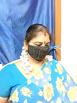 sushma26 online show from November 2025 04:49:02 PM