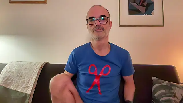 Milkywaymen online show from February 2026 07:20:01 PM