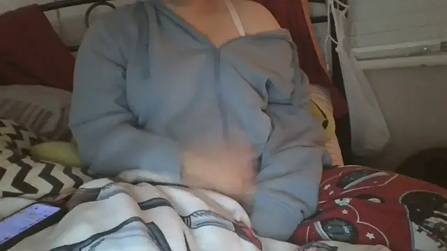 lu official1 online show from November 2025 07:47:02 PM