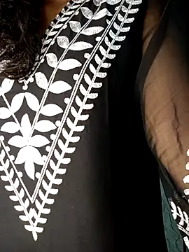 Snapshot of Nisha_cam12 chatting on October 2025 12:36:02 PM Nisha cam12 online show from October 2025 12:36:02 PM