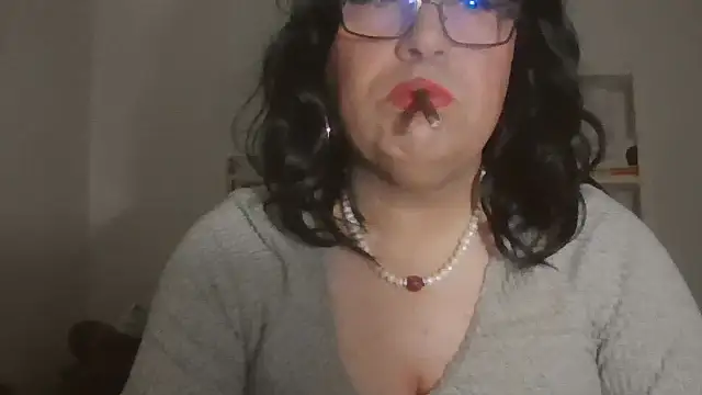 nataliacd online show from December 2025 05:32:01 PM