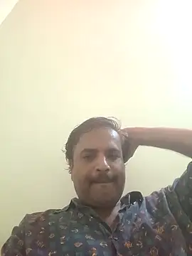 vardh033 online show from September 2025 02:51:01 PM