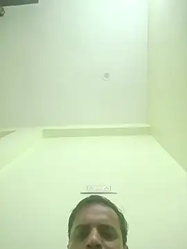 vardh033 online show from October 2025 06:08:02 AM