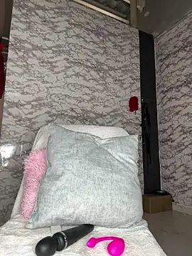 AlisSon  hot online show from March 2026 09:08:02 PM