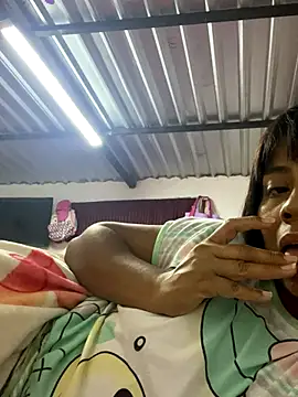 Snapshot of littlebunny31 chatting on September 2025 05:32:01 AM littlebunny31 online show from September 2025 05:32:01 AM