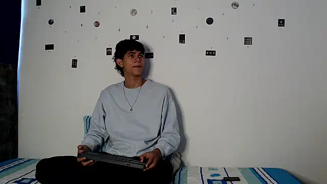 alexmark  online show from March 2026 01:38:02 PM