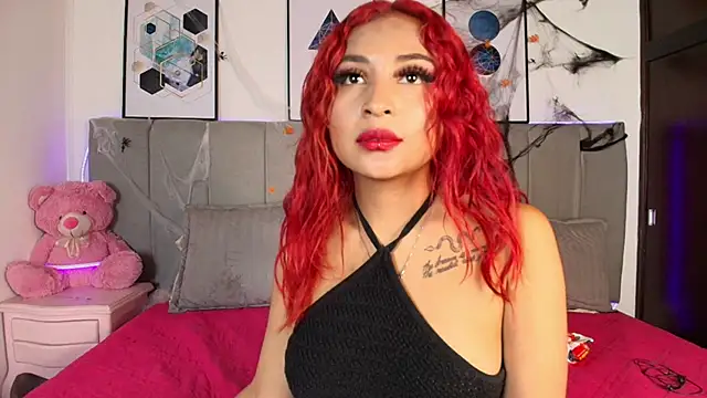 Snapshot of Naiaa_Cruz chatting on November 2025 06:43:02 PM Naiaa Cruz online show from November 2025 06:43:02 PM