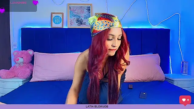 Naiaa Cruz online show from April 2026 07:51:02 PM