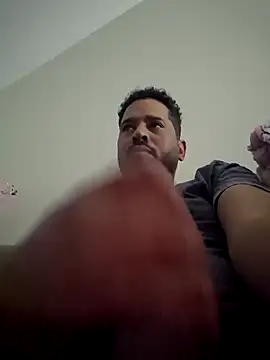 Snapshot of Danypeluche chatting on November 2025 07:19:02 AM Danypeluche online show from November 2025 07:19:02 AM