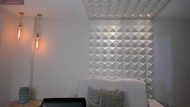 TiffannySins online show from March 2026 03:23:01 AM