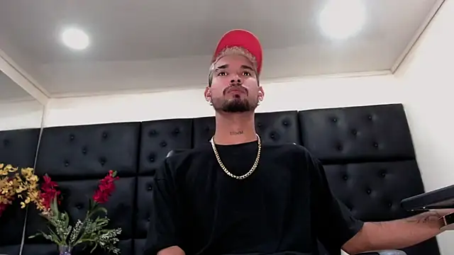 StivBigCock online show from October 2025 02:10:01 AM