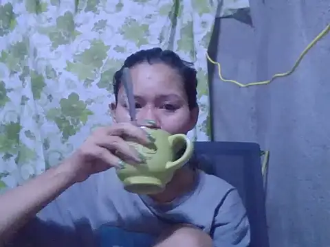 Sweeetgurll online show from November 2025 02:06:02 PM