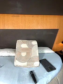 Alexia  cox online show from December 2025 01:32:01 AM