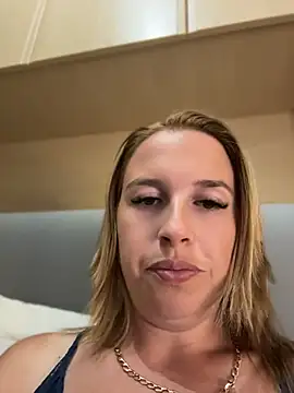 Snapshot of amberrose094 chatting on July 2026 07:43:02 PM amberrose094 online show from July 2026 07:43:02 PM