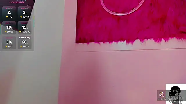 Snapshot of Natasha_clifford chatting on September 2025 11:21:01 AM Natasha clifford online show from September 2025 11:21:01 AM