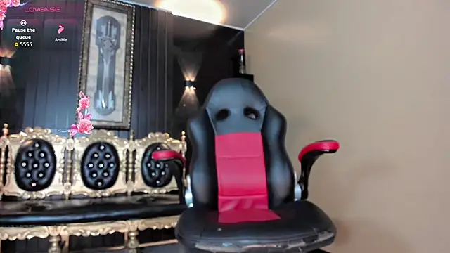 Snapshot of Natasha_clifford chatting on October 2025 07:21:02 PM Natasha clifford online show from October 2025 07:21:02 PM