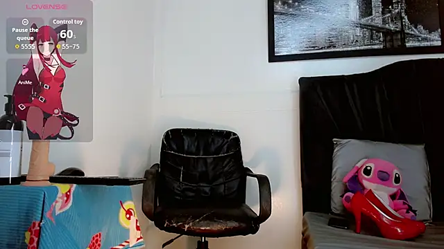 Snapshot of Natasha_clifford chatting on November 2025 07:32:01 AM Natasha clifford online show from November 2025 07:32:01 AM