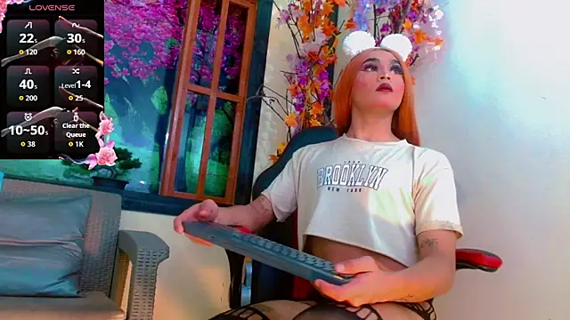 Snapshot of Natasha_clifford chatting on December 2025 07:31:01 PM Natasha clifford online show from December 2025 07:31:01 PM