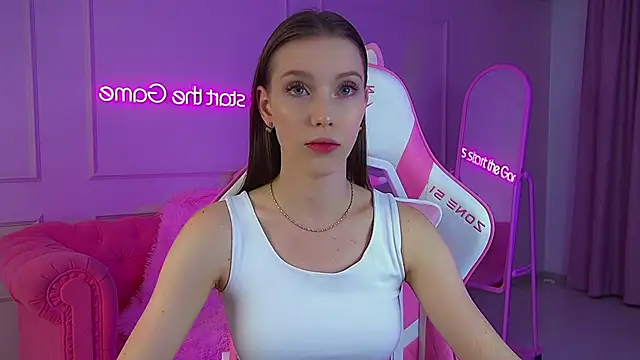 Snapshot of VeronicaVances chatting on November 2025 06:07:01 PM VeronicaVances online show from November 2025 06:07:01 PM