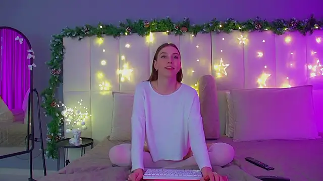 Snapshot of VeronicaVances chatting on December 2025 06:19:02 AM VeronicaVances online show from December 2025 06:19:02 AM