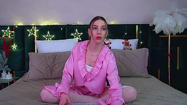 Snapshot of VeronicaVances chatting on December 2025 06:06:01 PM VeronicaVances online show from December 2025 06:06:01 PM