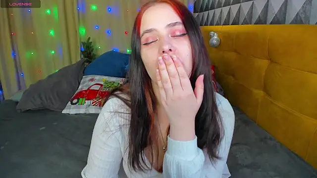 Alis Platt online show from December 2025 01:10:01 AM