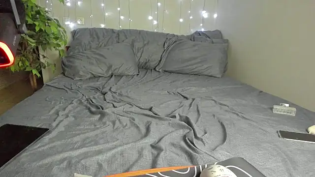 Kelly Gerzikaa online show from January 2026 10:52:01 AM