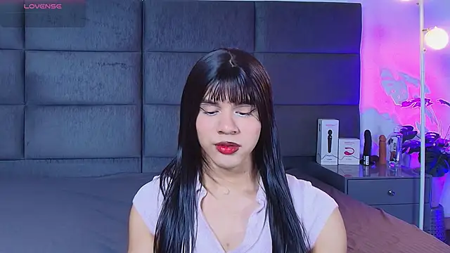 Slenna Moon online show from March 2026 10:17:03 PM