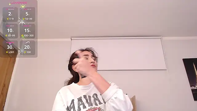 Snapshot of linda_morgan1 chatting on December 2025 01:29:01 PM linda morgan1 online show from December 2025 01:29:01 PM