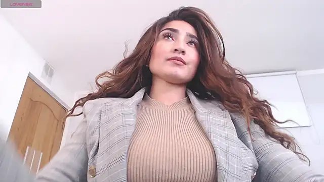 Snapshot of linda_morgan1 chatting on January 2026 01:38:01 PM linda morgan1 online show from January 2026 01:38:01 PM