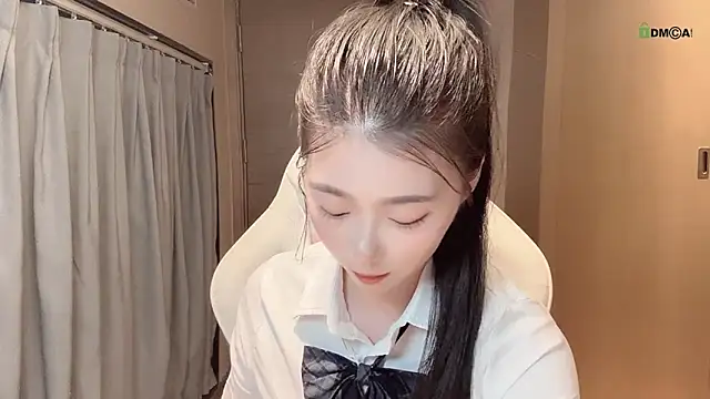 Snapshot of Makinghappymyself_ chatting on November 2025 07:00:01 AM Makinghappymyself online show from November 2025 07:00:01 AM