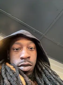 Snapshot of Scattyboo chatting on November 2025 02:06:01 PM Scattyboo online show from November 2025 02:06:01 PM