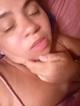 Ravena2290 online show from October 2025 09:42:02 AM