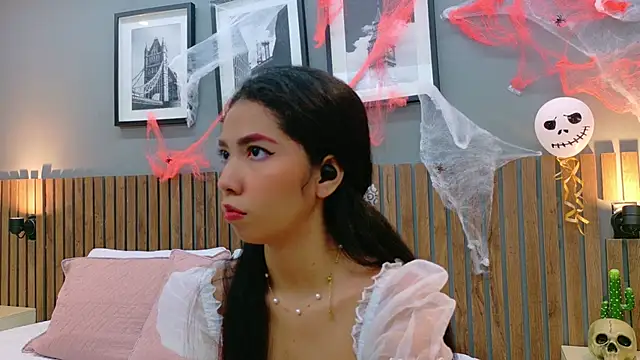 Snapshot of luna_roja25 chatting on October 2025 01:33:02 PM luna roja25 online show from October 2025 01:33:02 PM