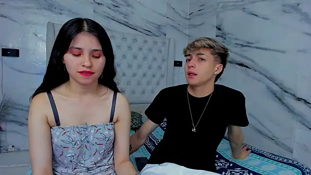 Snapshot of Ari_and_Storm chatting on October 2025 08:17:01 PM Ari and Storm online show from October 2025 08:17:01 PM