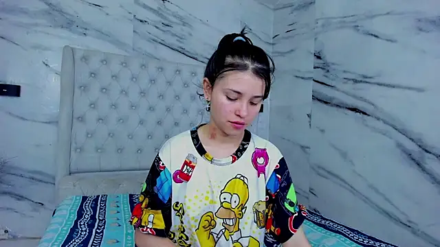 Snapshot of Ari_and_Storm chatting on October 2025 02:37:02 PM Ari and Storm online show from October 2025 02:37:02 PM