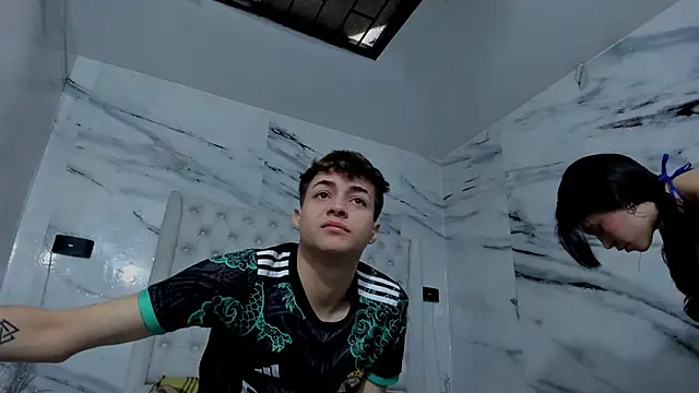 Snapshot of Ari_and_Storm chatting on December 2025 01:42:01 PM Ari and Storm online show from December 2025 01:42:01 PM