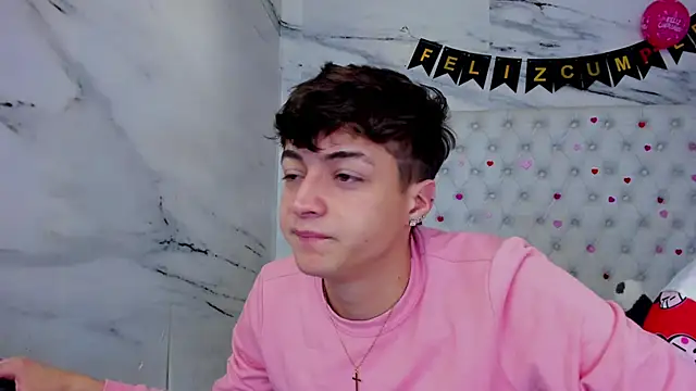 Ari and Storm online show from March 2026 02:28:01 PM