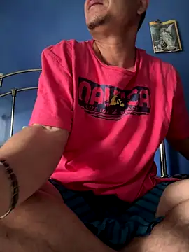 Snapshot of stevo170t chatting on November 2025 06:52:01 PM stevo170t online show from November 2025 06:52:01 PM