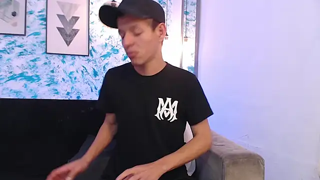 Snapshot of Marcus_and_Tony chatting on October 2025 01:06:01 AM Marcus and Tony online show from October 2025 01:06:01 AM